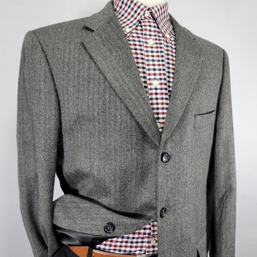 Stafford Essentials Mens Sport Coat Blazer Three Button GRY Herringbone Wool 42S - Picture 9 of 16